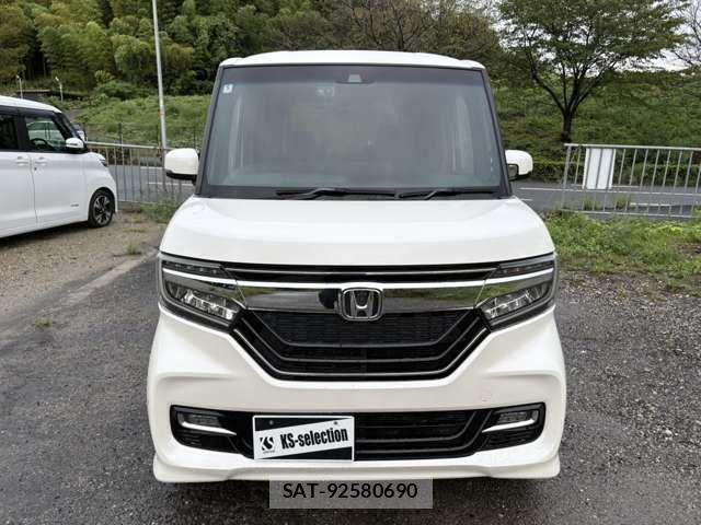 Honda N BOX CUSTOM 2018-02 8850122-2