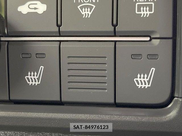 Honda N BOX CUSTOM 2024-12 8850085-5