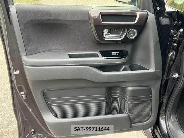 Honda N BOX CUSTOM 2019-11 8849639-7