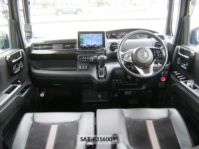 Honda N BOX CUSTOM 2019-01 8850109-1