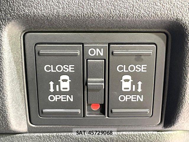Honda N BOX CUSTOM 2024-09 8850093-2