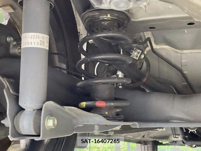 Honda N BOX CUSTOM 2020-05 8850096-19