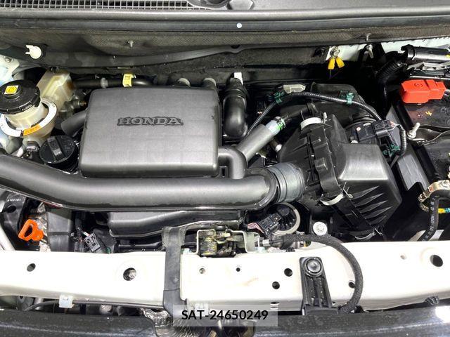 Honda N BOX CUSTOM 2021-11 8849978-18
