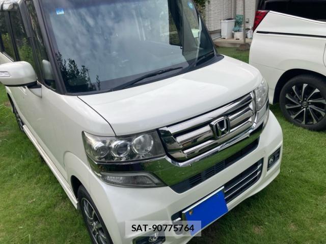 Honda N BOX CUSTOM 2017-02 8850133-1