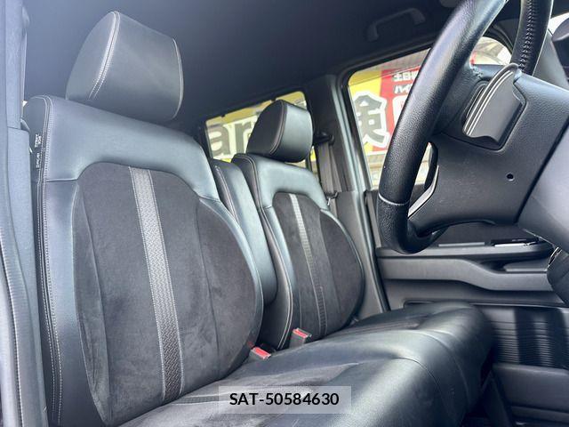 Honda N BOX CUSTOM 2018-11 8850130-10