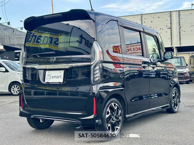 Honda N BOX CUSTOM 2018-11 8850130-6