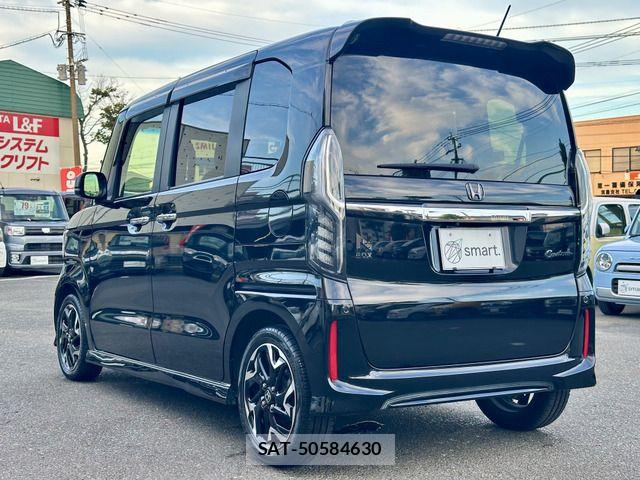 Honda N BOX CUSTOM 2018-11 8850130-8