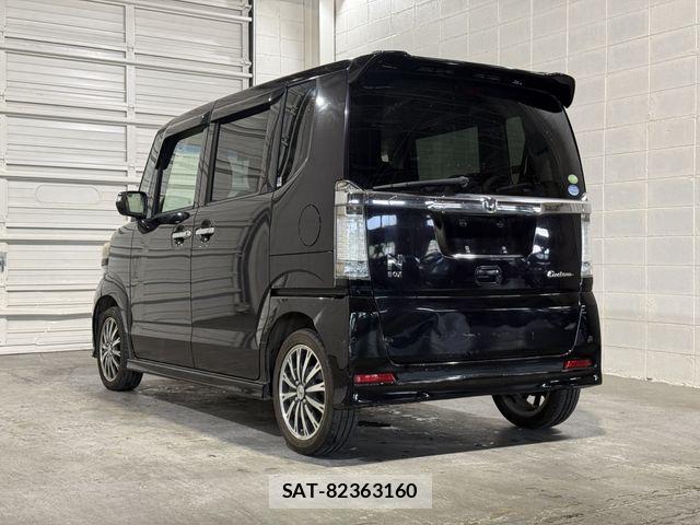 Honda N BOX CUSTOM 2012-05 8850136-2