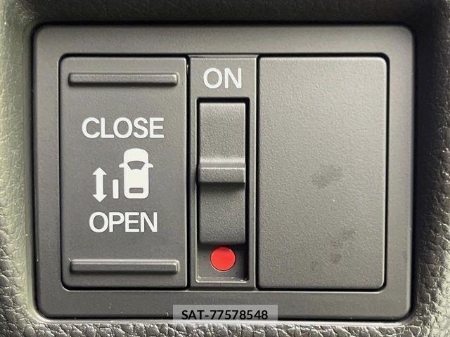 Honda N BOX CUSTOM 2018-11 8850116-5