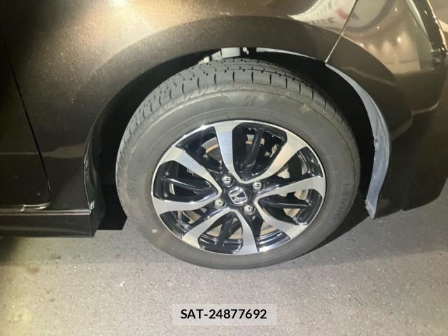 Honda N BOX CUSTOM 2017-09 8850125-6