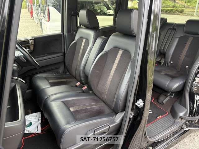 Honda N BOX CUSTOM 2017-11 8850120-7