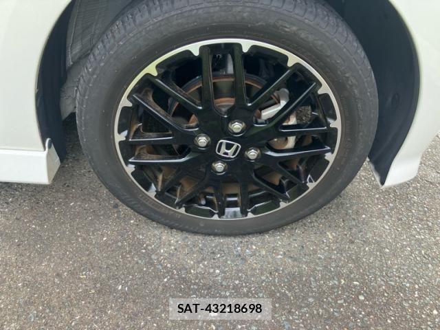 Honda N BOX CUSTOM 2023-10 8850088-10