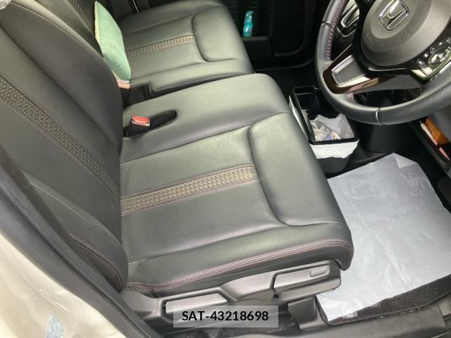 Honda N BOX CUSTOM 2023-10 8850088-15