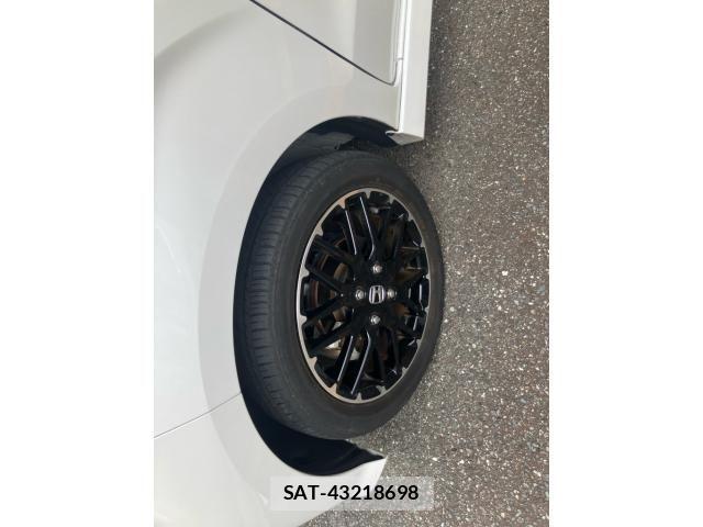 Honda N BOX CUSTOM 2023-10 8850088-7