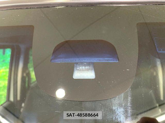 Honda N BOX CUSTOM 2015-08 8871641-5