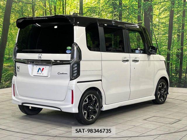 Honda N BOX CUSTOM 2018-09 8871635-16