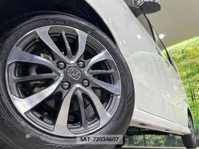 Honda N BOX CUSTOM 2026-07 8871609-12