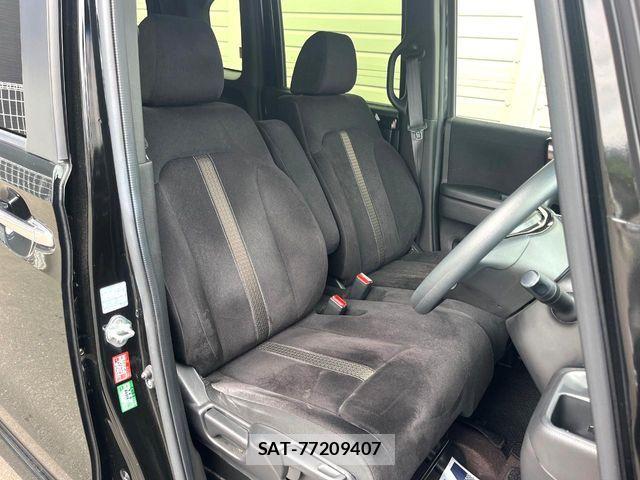 Honda N BOX CUSTOM 2020-02 8871291-11