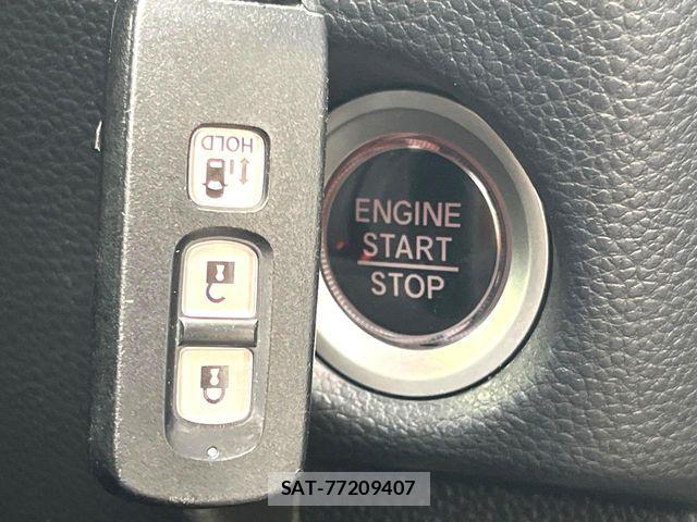 Honda N BOX CUSTOM 2020-02 8871291-2