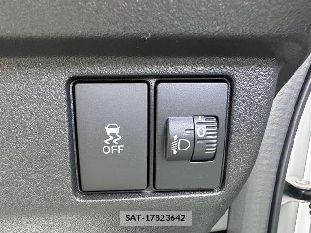 Honda N BOX CUSTOM 2026-06 8871604-17