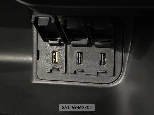 Honda N BOX CUSTOM 2020-11 8871626-27
