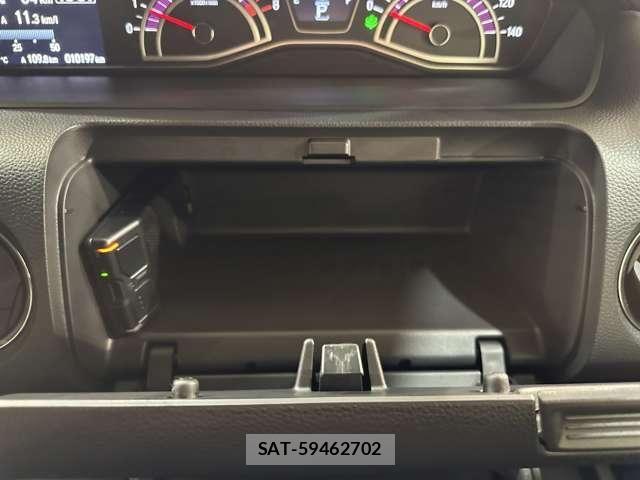 Honda N BOX CUSTOM 2020-11 8871626-28