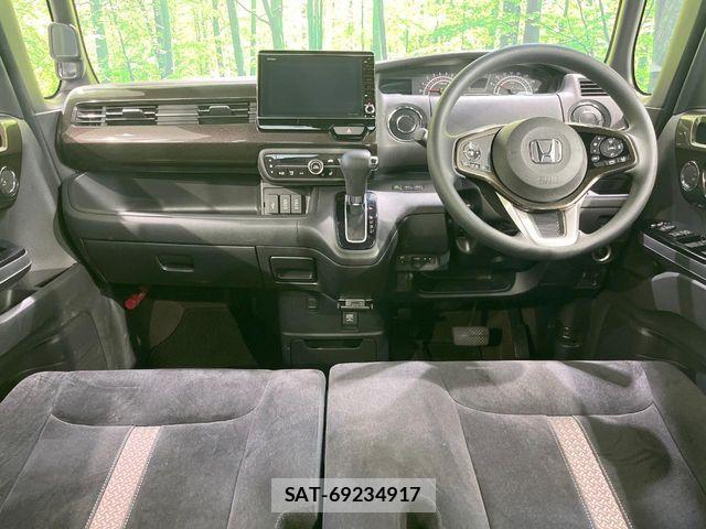 Honda N BOX CUSTOM 2020-02 8871614-1