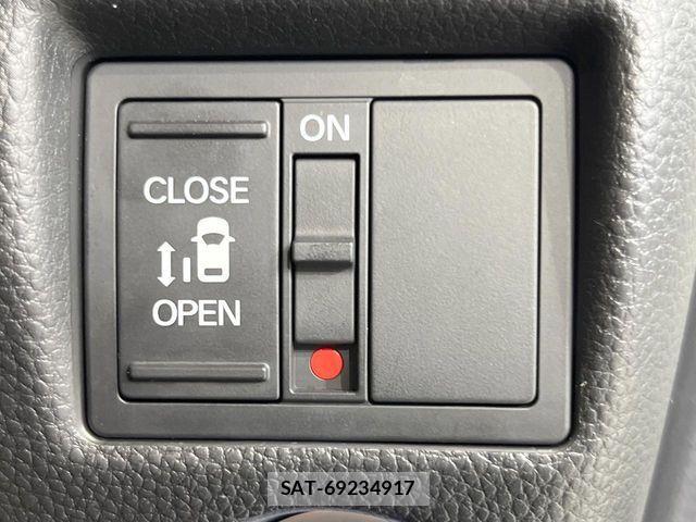 Honda N BOX CUSTOM 2020-02 8871614-4