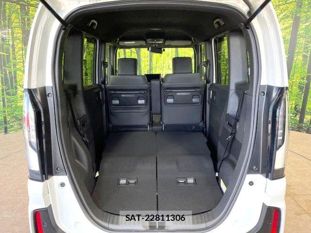 Honda N BOX CUSTOM 2023-10 8871602-9