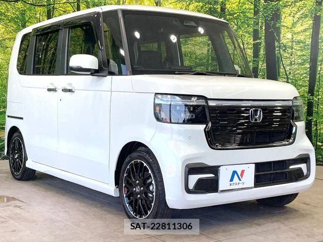 Honda N BOX CUSTOM 2023-10 8871602-15