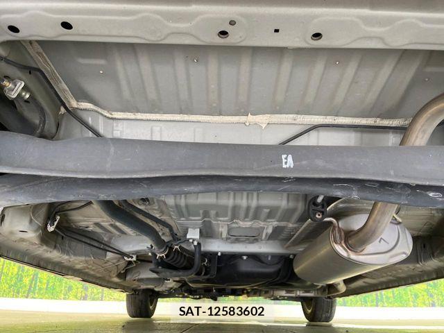 Honda N BOX CUSTOM 2022-01 8871612-19