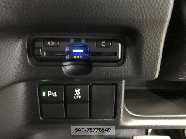 Honda N BOX CUSTOM 2022-10 8871608-14
