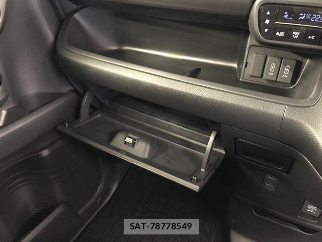 Honda N BOX CUSTOM 2022-10 8871608-16
