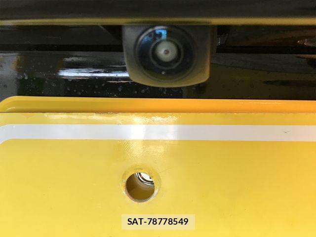 Honda N BOX CUSTOM 2022-10 8871608-26