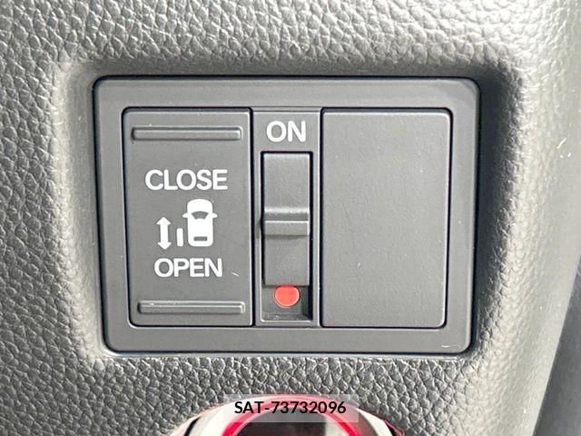 Honda N BOX CUSTOM 2020-01 8871622-6