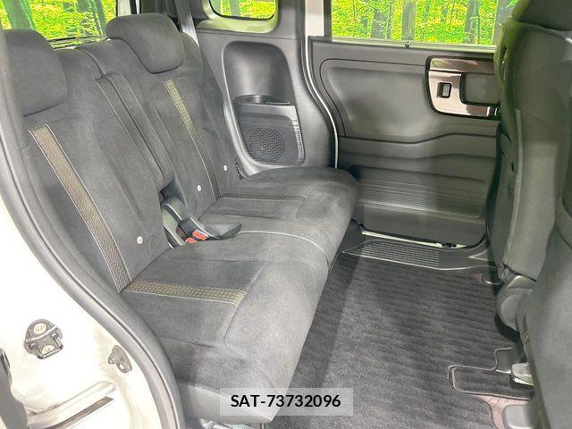 Honda N BOX CUSTOM 2020-01 8871622-8