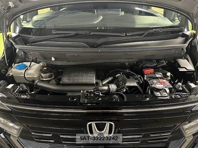 Honda N BOX CUSTOM 2022-03 8871617-13