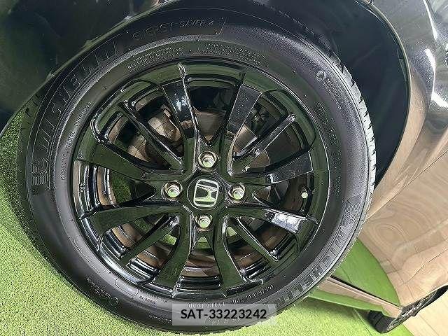 Honda N BOX CUSTOM 2022-03 8871617-18