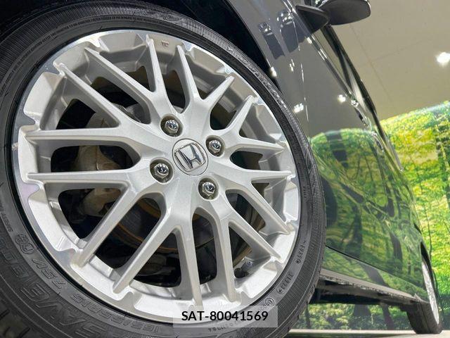 Honda N BOX CUSTOM 2023-07 8871611-12