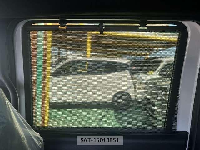 Honda N BOX CUSTOM 2026-07 8871605-9
