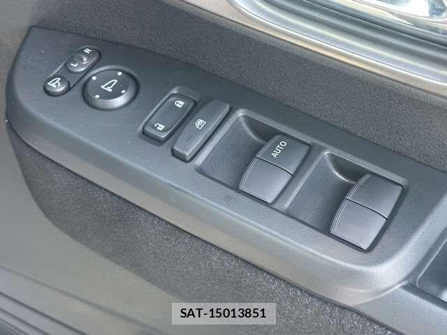 Honda N BOX CUSTOM 2026-07 8871605-15