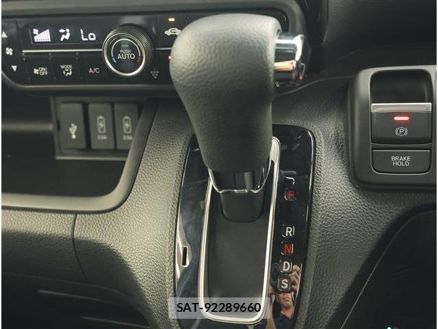 Honda N BOX CUSTOM 2023-05 8871624-9