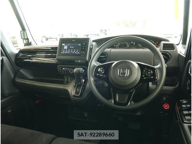 Honda N BOX CUSTOM 2023-05 8871624-1