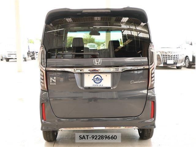 Honda N BOX CUSTOM 2023-05 8871624-24