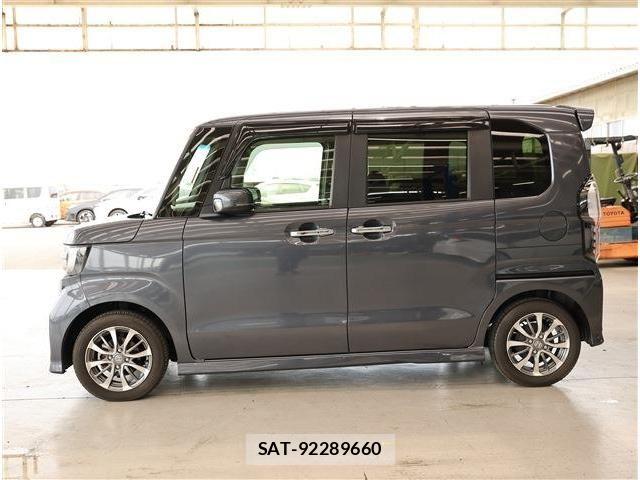 Honda N BOX CUSTOM 2023-05 8871624-26