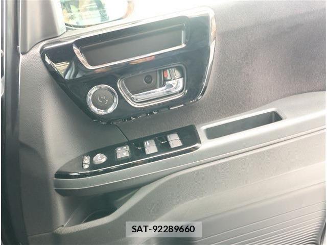 Honda N BOX CUSTOM 2023-05 8871624-4