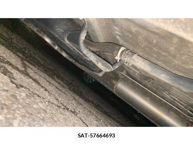 Honda N BOX CUSTOM 2019-10 8871634-24