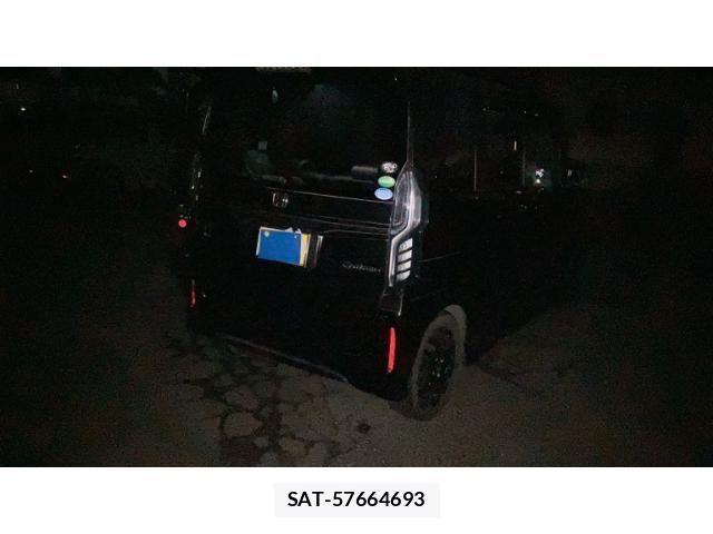 Honda N BOX CUSTOM 2019-10 8871634-4