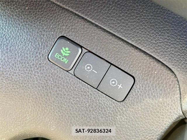 Honda N BOX CUSTOM 2021-11 8871618-17