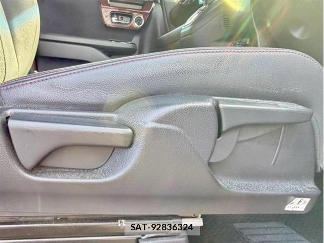 Honda N BOX CUSTOM 2021-11 8871618-21